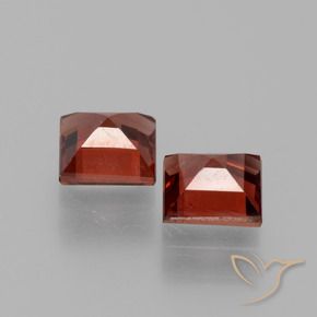 Pyrope Garnet Gemstones in 5 x 5 mm (calibrated) Size for Sale, Pyrope Garnet Stones in Medium Red Color