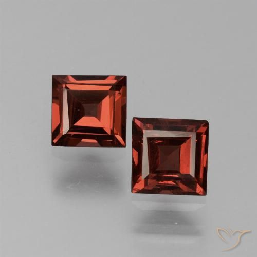 1.35ctw Natural Deep Red Pyrope Garnet, Square, VS