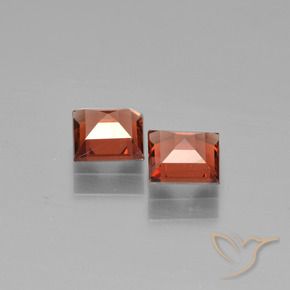 Pyrope Garnet Gemstones in 5 x 5 mm (calibrated) Size for Sale, Pyrope Garnet Stones in Medium Red Color
