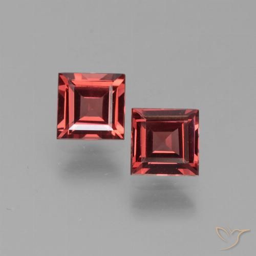 1.38ctw Natural Deep Scarlet Red Pyrope Garnet, Square, VVS-VS