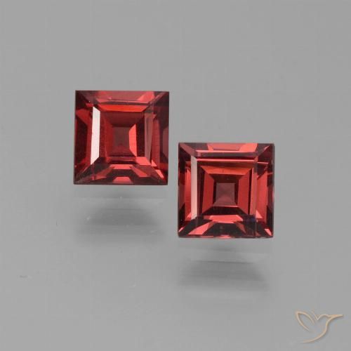 1.67ctw Natural Deep Red Pyrope Garnet, Square, VS