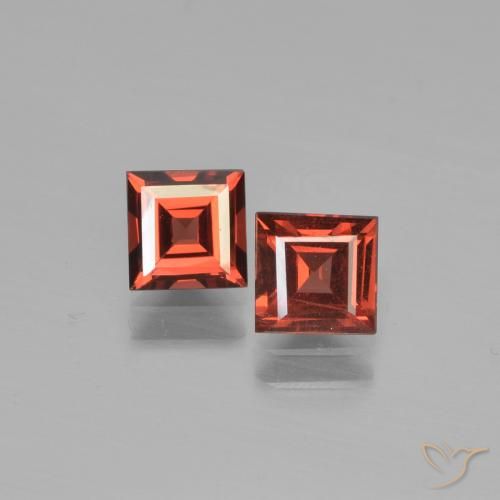 1.40ctw Natural Deep Red Pyrope Garnet, Square, VS