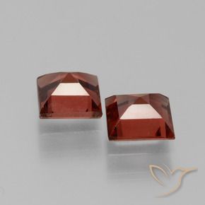 Pyrope Garnet Gemstones in 5 x 5 mm (calibrated) Size for Sale, Pyrope Garnet Stones in Deep Red Color
