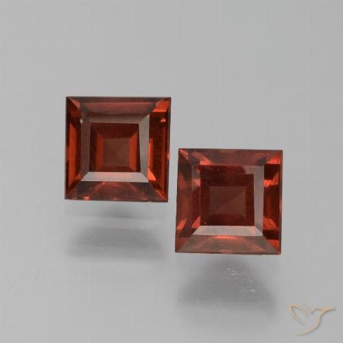 1.73 ct Square Cut Pyrope Garnet, 5 x 5 mm From Mozambique, Photo A