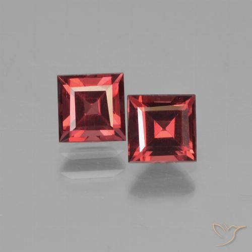 1.69ctw Natural Deep Wine Red Pyrope Garnet, Square, VVS