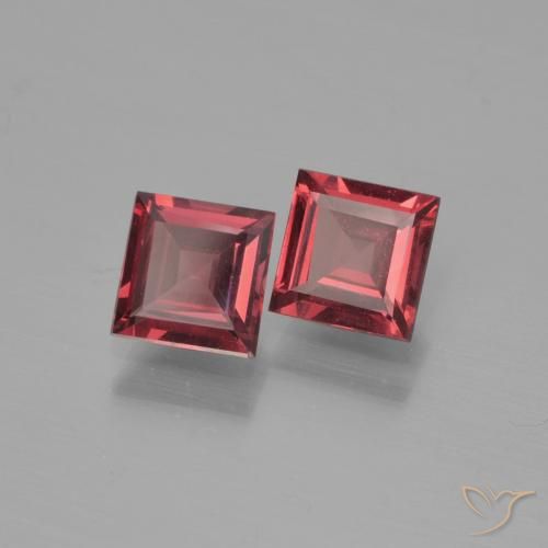 1.38 ctw Red Pyrope Garnet Stones, Natural Pyrope Garnet in Square Facet Shape for Sale