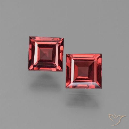1.42 ct Square Cut Pyrope Garnet, 5 x 5 mm From Mozambique, Photo A