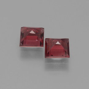 Pyrope Garnet Gemstones in 5 x 5 mm (calibrated) Size for Sale, Pyrope Garnet Stones in Dark Red Color