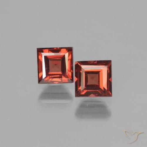 1.81ctw Natural Deep Red Pyrope Garnet, Square, VVS-VS