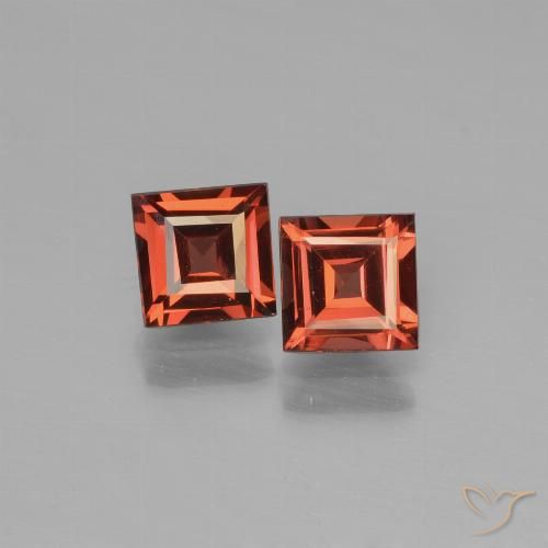 1.57 ct Square Cut Pyrope Garnet, 5 x 5 mm From Mozambique, Photo A