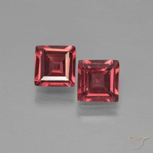 1.35 ct Square Cut Pyrope Garnet, 4.9 x 4.9 mm From Mozambique, Photo A