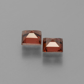 Pyrope Garnet Gemstones in 5 x 5 mm (calibrated) Size for Sale, Pyrope Garnet Stones in Medium Red Color