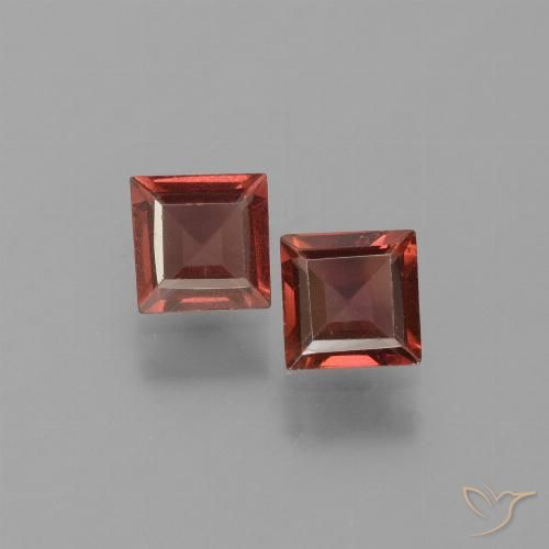 1.49ctw Natural Sangria Red Pyrope Garnet, Square, VS