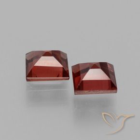 Pyrope Garnet Gemstones in 5 x 5 mm (calibrated) Size for Sale, Pyrope Garnet Stones in Dark Red Color