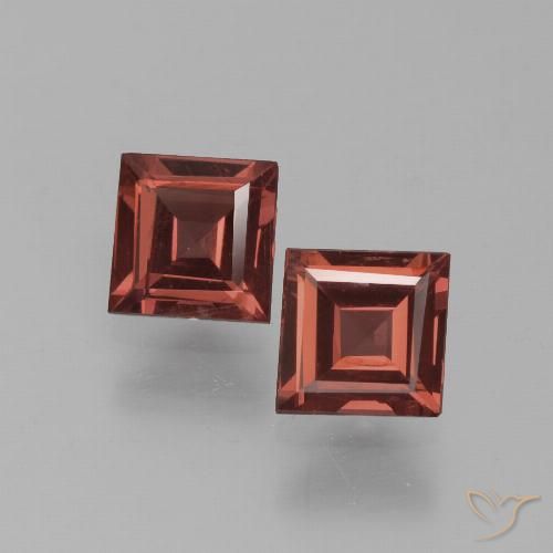 1.30ctw Natural Dark Red Pyrope Garnet, Square, VVS-VS