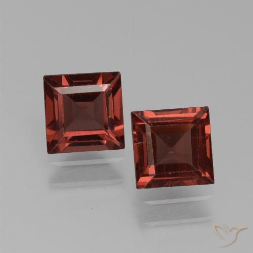 1.66ctw Natural Dark Red Pyrope Garnet, Square, VVS-VS
