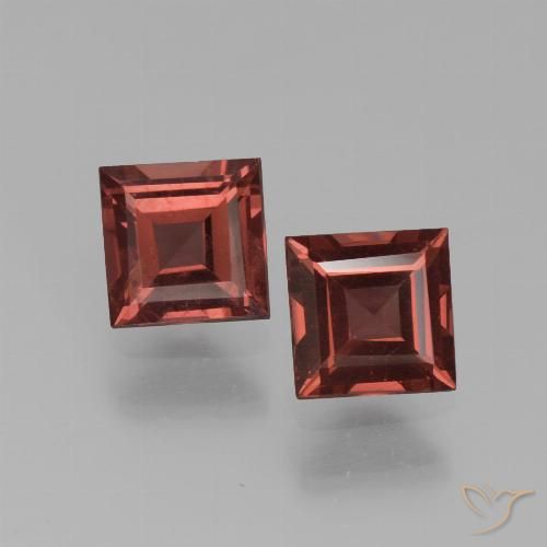 1.36ctw Natural Deep Scarlet Red Pyrope Garnet, Square, VVS-VS