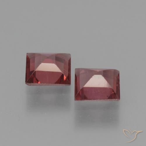 Pyrope Garnet Gemstones in 5 x 5 mm (calibrated) Size for Sale, Pyrope Garnet Stones in Deep Red Color