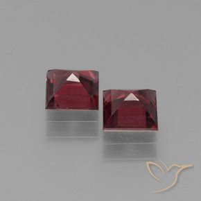 Pyrope Garnet Gemstones in 5 x 5 mm (calibrated) Size for Sale, Pyrope Garnet Stones in Dark Red Color