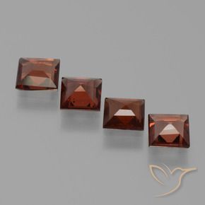 Pyrope Garnet Gemstones in 4.7 x 4.6 mm Size for Sale, Pyrope Garnet Stones in Merlot Red Color