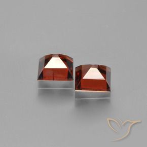 Pyrope Garnet Gemstones in 5 x 5 mm (calibrated) Size for Sale, Pyrope Garnet Stones in Deep Red Color
