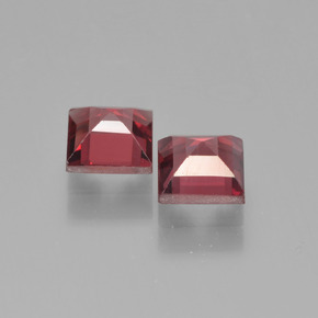 Pyrope Garnet Gemstones in 5 x 5 mm (calibrated) Size for Sale, Pyrope Garnet Stones in Scarlet Red Color