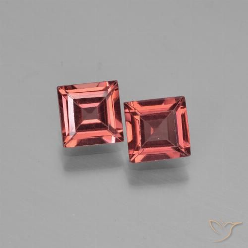1.49 ct Square Cut Pyrope Garnet, 5 x 5 mm From Mozambique, Photo A