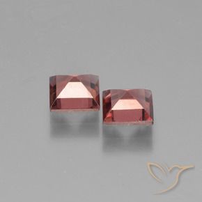Pyrope Garnet Gemstones in 5 x 5 mm (calibrated) Size for Sale, Pyrope Garnet Stones in Deep Wine Red Color