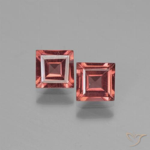 1.6 ct Square Cut Pyrope Garnet, 5.1 x 5.1 mm From Mozambique, Photo A