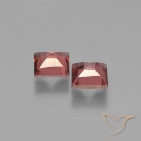 Pyrope Garnet Gemstones in 5 x 5 mm (calibrated) Size for Sale, Pyrope Garnet Stones in Deep Red Color