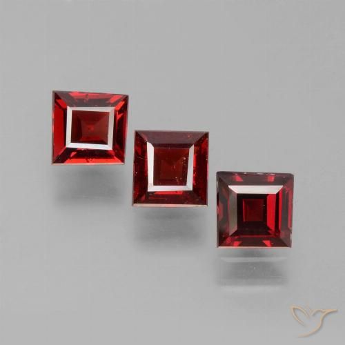 1.70ctw Natural Deep Blood Red Pyrope Garnet, Square, VS