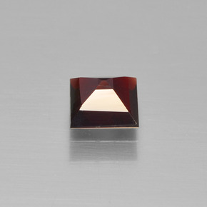 Pyrope Garnet Gemstone in 4.8 x 4.8 mm Size for Sale, Pyrope Garnet Stone in Red Color