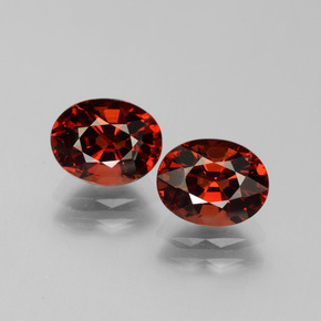 1.76 ct Red Pyrope Garnet Gemstone, Pyrope Garnet Gem in Oval Facet Shape for Sale.