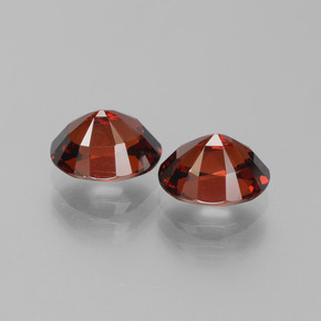 Pyrope Garnet Gemstone in 7.9 x 6.1 mm Size for Sale, Pyrope Garnet Stone in Red Color