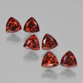 0.3ct Trillion Facet Red Pyrope Garnet for sale thumb image of 0.3ct Trillion Facet Red Pyrope Garnet (ID: 451668)