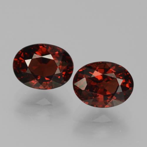Deep Red Pyrope Garnet Gem - 1.9ct Oval Facet (ID: 451726)