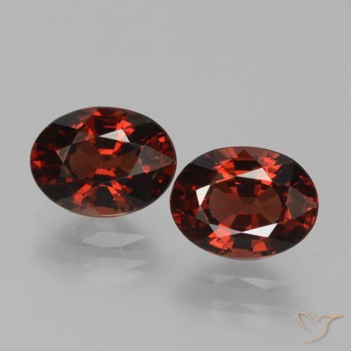 3.45ctw Natural Dark Red Pyrope Garnet, Oval, VVS-VS