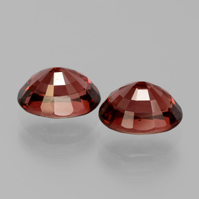 Pyrope Garnet Gemstones in 8 x 6 mm (calibrated) Size for Sale, Pyrope Garnet Stones in Dark Red Color