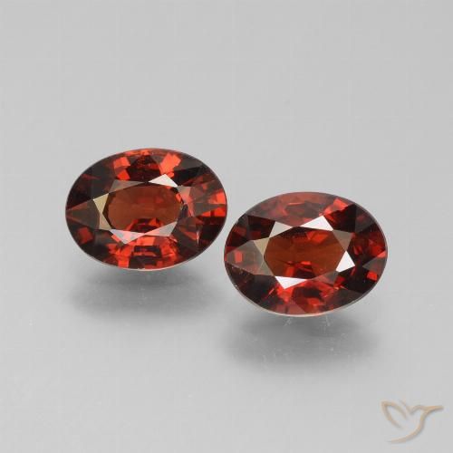 2.99 ct Oval Cut Pyrope Garnet, 8.1 x 6.1 mm From Mozambique, Photo A