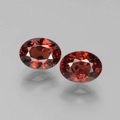 Темно-красный Гранат Пироп Камень - 1.8ct Фасетный Овал (ID: 451790)