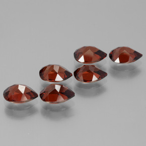 Pyrope Garnet Gemstones in 7 x 5 mm (calibrated) Size for Sale, Pyrope Garnet Stones in Deep Red Color
