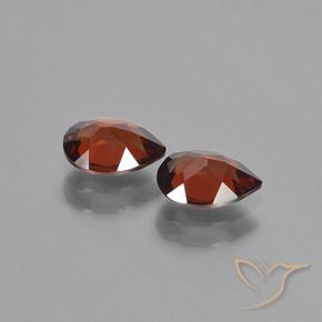 Pyrope Garnet Gemstones in 7 x 5 mm (calibrated) Size for Sale, Pyrope Garnet Stones in Merlot Red Color