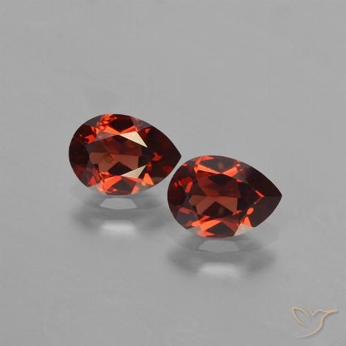 1.78 ct Pear Cut Pyrope Garnet, 7.1 x 5.2 mm From Mozambique, Photo A