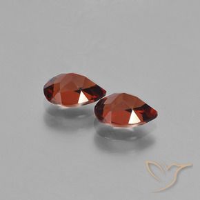 Pyrope Garnet Gemstones in 7 x 5 mm (calibrated) Size for Sale, Pyrope Garnet Stones in Dark Red Color