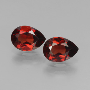 Rojo merlot Granate Piropo Gema - 0.9ct Corte en forma de pera (ID: 453261)