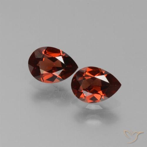 1.64ctw Natural Dark Red Pyrope Garnet, Pear Shape, VVS-VS