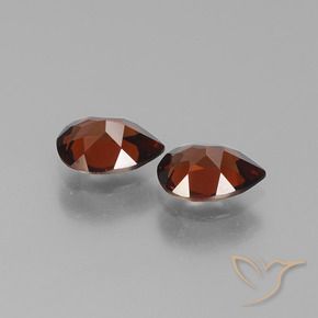 Pyrope Garnet Gemstones in 7 x 5 mm (calibrated) Size for Sale, Pyrope Garnet Stones in Dark Red Color