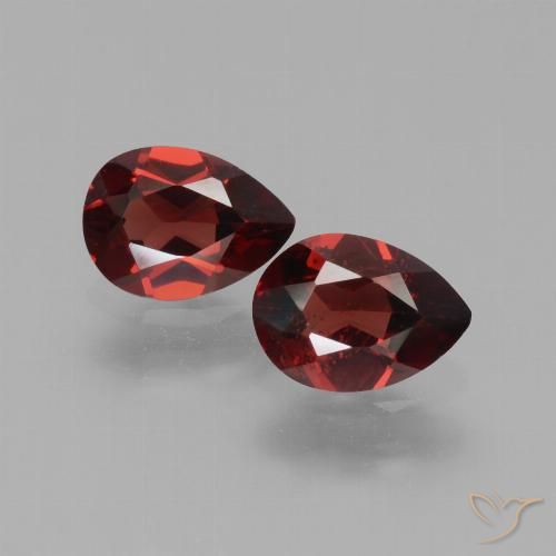 1.68 ct Pear Cut Pyrope Garnet, 7.1 x 5.2 mm From Mozambique, Photo A