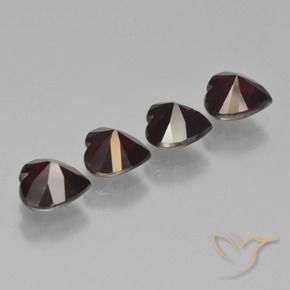 Pyrope Garnet Gemstones in 6 x 6 mm (calibrated) Size for Sale, Pyrope Garnet Stones in Dark Red Color