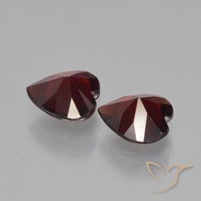 Pyrope Garnet Gemstones in 6 x 6 mm (calibrated) Size for Sale, Pyrope Garnet Stones in Blackish Red Color